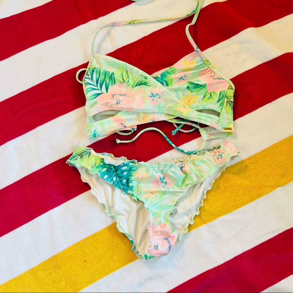 Victoria’s Secret PINK bikini set
